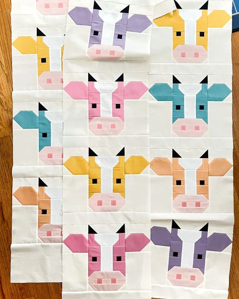 She's quirky, she's fun - meet Annabelle. She's quirky, she's fun - meet Annabelle. This traditionally pieced quilt pattern features a playful and modern cow design. Get creative and let your imagination run wild with two fabric options - layer cakes or fat quarters - and three sizes. This traditionally pieced quilt pattern features a playful and modern cow design. Cow Quilt Pattern, Cow Quilt, Farm Quilt Patterns, Farm Quilt, Sewing Machine Projects, Cow Design, Layer Cakes, Paper Patterns, Animal Quilts