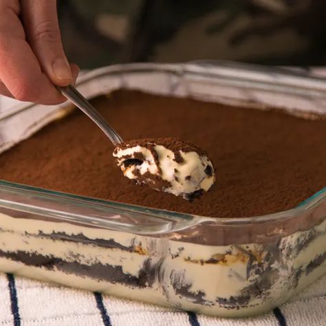 Oreo Tiramisu, Sugar Wax Recipe, Oreo Desserts, Peanut Butter Chocolate Chip Cookies, Oreo Recipes, Tiramisu Recipe, Baking Recipes Cookies, Oreo Dessert, Baked Dessert Recipes