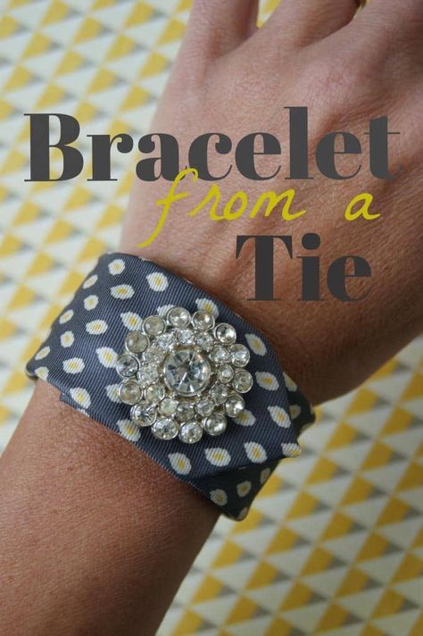 The other day I was flipping through a magazine when I came across these tie bracelets. I loved them and knew I had to have one so I made them myself. Diy Bracelets To Sell, Mens Ties Crafts, Free Jewelry Making Projects, Tie Bracelets, Necktie Crafts, Tie Ideas, Old Ties, Pretty Crafts, Tie Crafts