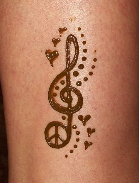 music and peace henna by merrittz henna art, via Flickr. Too cute! :) Hanna Tattoo, Cool Henna, Small Henna Tattoos, Small Henna Designs, Henna Ink, Cute Henna Designs, Cute Henna Tattoos, Jagua Henna, Small Henna