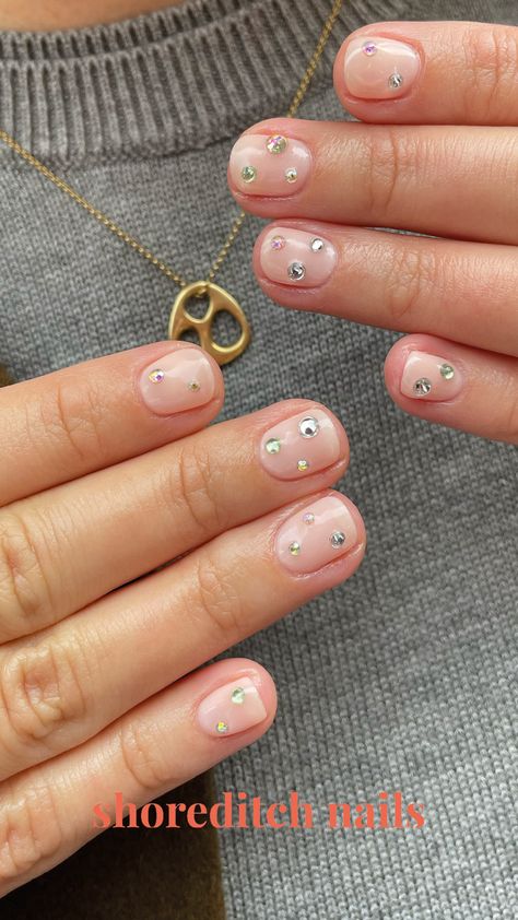 Gem Party Nails short nails nude nails Cute Short Bling Nails, Short Nails With Gem, Short Nails With Jewels, Short Nails Gems, Short Nails With Gems, Gem Party, Nails Nude, Party Nails, Gem Nails