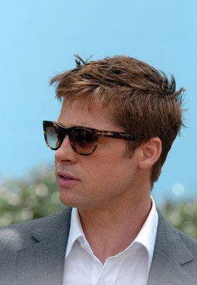 Brad Pitt....to talk about child rearing of course Brad Pitt Short Hair, Brad Pitty, Brad Pitt Haircut, Brad Pitt Hair, Brad Pitt Movies, Classic Mens Haircut, Mens Haircuts Short Hair, Movie Pictures, Low Maintenance Haircut