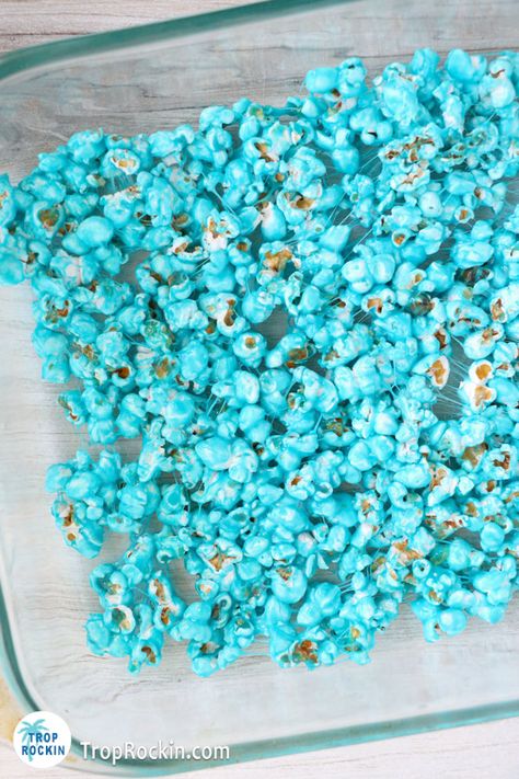 Patriotic Popcorn, Caramel Popcorn Balls, Blue Popcorn, Popcorn Cake, Popcorn Balls, Colorful Desserts, Chocolate Popcorn, Blue Food Coloring, Blue Food