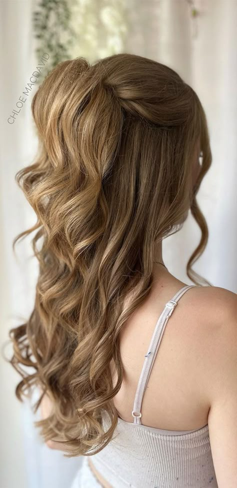 Grad Hairstyles, Cute Prom Hairstyles, Prom Hair Medium, Summer Magic, Dance Hair, Half Up Half Down Hair Prom, Half Ponytail, Simple Prom Hair, Prom Hair Down