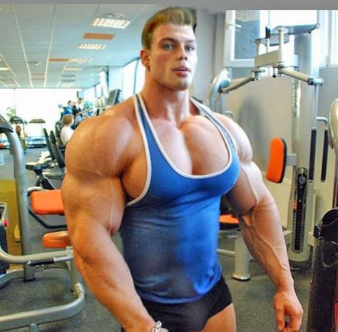 BUILT by tallsteve: Giant 21 Year Old Russian Bodybuilding Videos, Male Chest, Russian Men, Body Building Men, Beefy Men, Big Muscles, Muscular Men, Body Inspiration, Bodybuilding Motivation