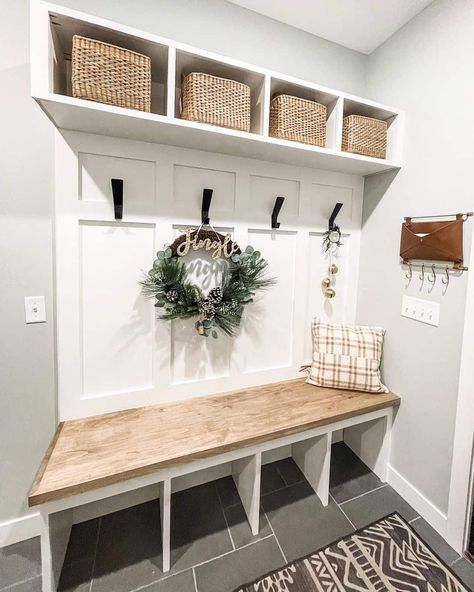 33 Mudroom Ideas to Organize Your Space Mudbench Hooks, Muck Room Ideas Entryway, Mud Room Bench With Shoe Storage, Mudroom Entry Bench, Entry Room Storage Ideas, Shoe Storage In Entryway, Diy Small Mudroom Bench, Mud Room With Bench Seat, Mud Room Lockers With Bench Diy