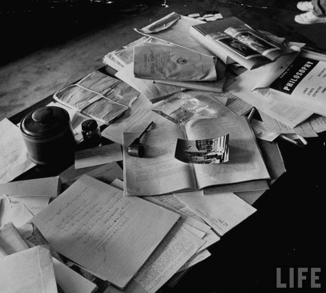 Layers, piles, mess, value, monochromatic Paul Dirac, Valentina Tereshkova, Messy Desk, Rare Historical Photos, Neil Armstrong, Isaac Newton, Historic Photos, Marie Curie, E Mc2