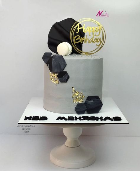 Pin by Gowthami Nitesh on Cake-banner & topper | Modern birthday cakes, Luxury cake, Small birthday cakes Unique Cake Designs For Girls, Birthday Cake For Men Unique, Elegant Cake For Men, Modern Cake Designs For Men, Cakes For Men Unique, Luxury Cake For Men, Unique Cake Designs For Men, Modern Birthday Cakes For Men, Cake Design For Men