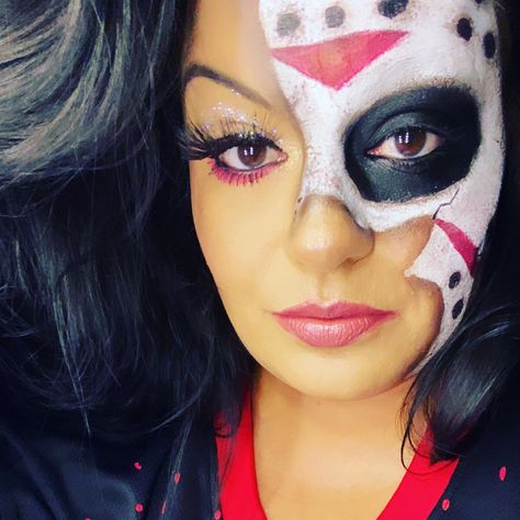 Jason Voorhees Face Paint, Jason Halloween Costume Women Makeup, Jason Face Makeup, Jason Halloween Makeup Women, Jason Voorhees Makeup Female, Friday The 13th Makeup Ideas, Girl Jason Halloween Costume, Jason Face Paint, Jason Mask Makeup