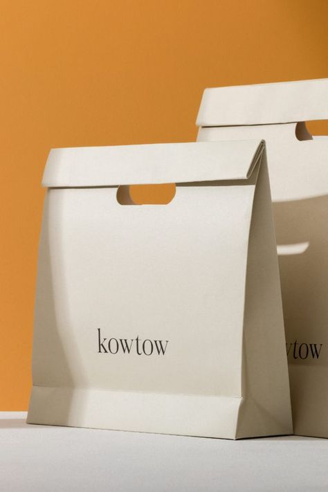 Packaging Design Sustainable, Shopping Bag Ideas Packaging Design, Sustainable Packaging Ideas For Clothing, Dress Packaging Ideas, Sustainable Packaging Clothes, Packaging For Clothing Brand, Packaging Ideas Clothing, Paper Bag Packaging Ideas, Clothes Packaging Ideas