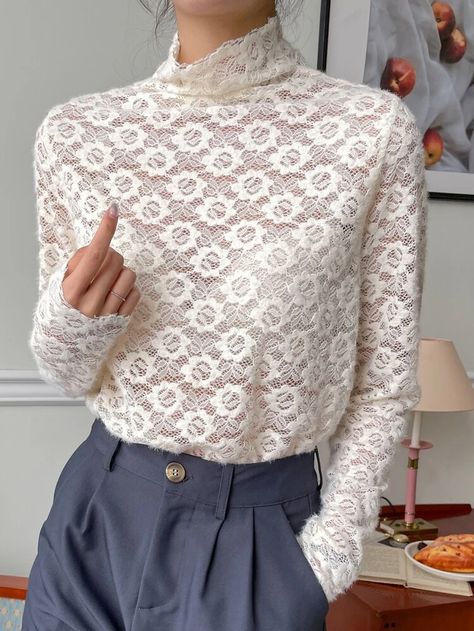 DAZY Mock Neck Lace Top Without Bra | SHEIN EUR Mock Neck Top Outfit, Neck Top Outfit, Lace Top Outfit, Lace Mock Neck Top, Without Bra, Floral Lace Tops, Top Outfit, Mock Neck Top, Neck Lace