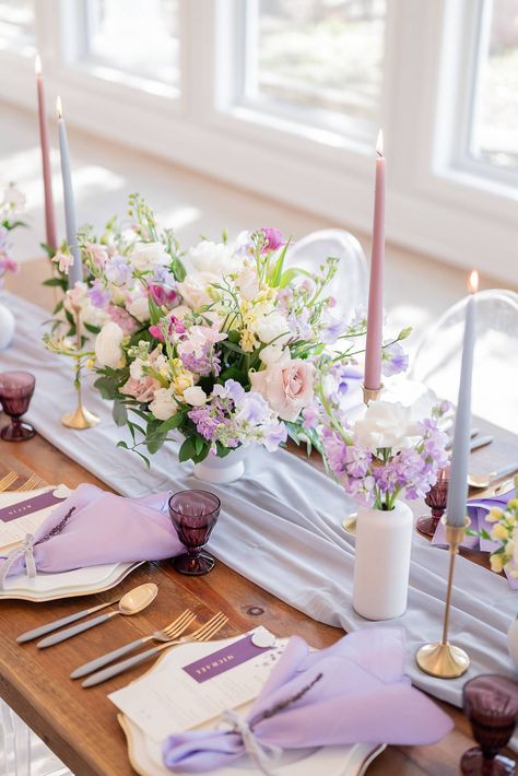 Lavender Wedding Inspiration | ElegantWedding.ca Wedding Lavander Decoration, Lilac Wedding Theme Decor Receptions, Wedding Table Decor Purple, Purple Accent Wedding, Purple Wedding Table Decor, Wedding Decor Lavender, Lavender Wedding Table, Lilac Wedding Theme, Weddings 2025