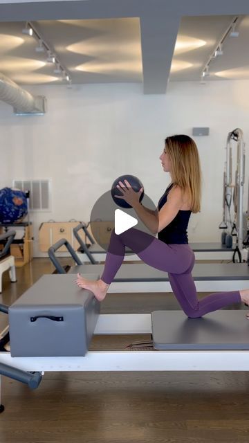 Reformer Pilates Exercises, Spring Video, Balance Challenge, Reformer Exercises, Workout Pilates, Pilates Reformer Exercises, Reformer Pilates, Pilates Instructor, Leg Work