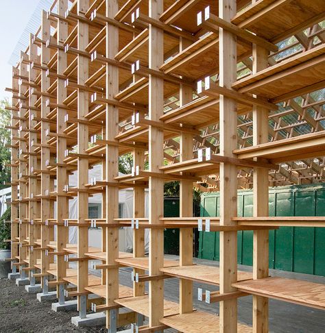 sticks hou de sousa socrates sculpture park NYC Timber Architecture, Wooden Building, Wood Architecture, Nyc Park, Wooden Structure, Space Frame, Timber Structure, Green Architecture, Dream Places