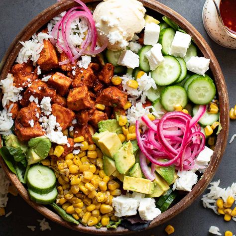 Harissa Avocado Chicken Bowl (Homemade Cava Recipe) Cava Recipe, Cava Bowl, Pickle Onions Recipe, Basmati Rice Recipes, Avocado Bowl, Harissa Chicken, Healthy Bowls Recipes, Avocado Chicken, Healthy Bowls