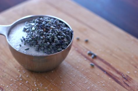 We grow an outrageous amount of lavender in our garden, and aside from making lavender caramel sauce from time to time, I have mostly left the lavender flowers to the bees. But this year I decided to do something with it. It is incredibly easy to make lavender salt, and it’s a wonderful addition to … Lavender Salt, Flavored Salt, Infused Salt, Meat Hook, Cooking With Fresh Herbs, Scallop Dishes, Lavender And Lemon, Flavored Salts, Champagne Taste