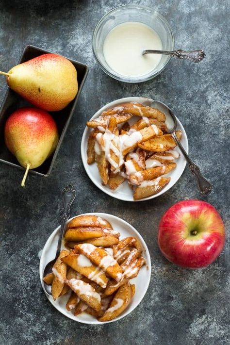 Incredibly easy and delicious Sautéed Apples & Pears with Cinnamon and Coconut Butter that's Paleo, Vegan, and Whole30 compliant. No added sugar or sweeteners, dairy free, gluten free. Paleo Apple Recipes, Vegan Fall Dessert Recipes, Whole30 Dessert, Vegan Fall Dessert, Whole 30 Dessert, Whole Wheat Pizza, Sweet Potato And Apple, Whole 30 Diet, Fall Dessert Recipes