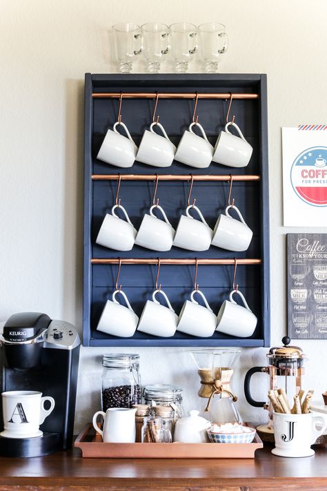 hgtv-coffee-bar Kaffe Bar, Diy Coffee Station, Coin Café, Tea Station, Diy Coffee Bar, Cute Apartment, Cha Bar, Home Coffee Stations, Home Coffee Bar