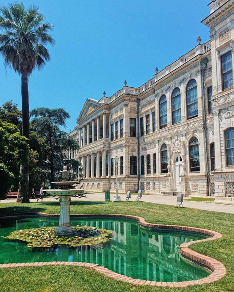 Intoxicating Istanbul: Where East Meets West - Magnificent World Dolmabahçe Palace, Istanbul Turkey Photography, Visit Istanbul, Old Train Station, Explore City, Underground Cities, Summer Palace, East Meets West, Castle House