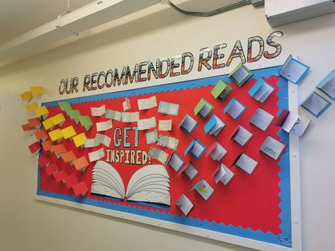 Recommended reads display board. Reading, library, book review, accelerated reading etc. Reading Board Classroom, Book Review Display, Reading For Pleasure Display, Book Recommendations Display, Reading Display Ks2, Accelerated Reader Display, Notice Board Decoration, Reading Contest, Holes Book