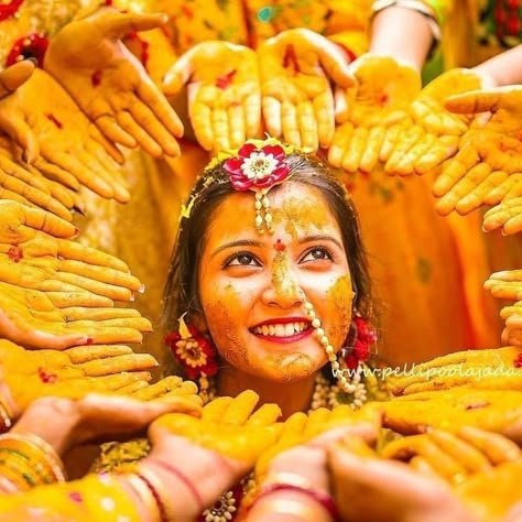 The Coolest, Yellowest Haldi Photographs We Spotted! | WedMeGood Haldi Photoshoot, Mehendi Photography, Bridesmaid Photoshoot, Marriage Photography, Indian Wedding Photography Couples, Bridal Photography Poses, Indian Wedding Couple Photography, Marriage Photos, Bride Photography Poses