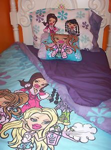 Girl Apartment Decor, Blanket Comforter, Girls Bedding, Twin Bedding, Garden Kids, Barbie Sisters, Nostalgia Aesthetic, Bratz Girls, Childhood Memories 2000