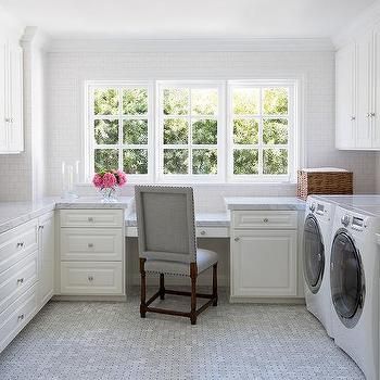 Laundry Room with Built In Desk - Cottage - Laundry Room Room And Office Combo Ideas, Unfinished Basement Laundry, Laundry Craft Rooms, Transitional Laundry Room, Laundry Room/mud Room, Pantry Laundry Room, Room Storage Diy, Basement Laundry Room, Dream Laundry Room