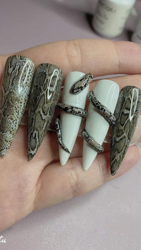 New Year, New Nails Winter Wonderland Nail Art for 2024 | New Years Eve Party Nails Nails Winter Wonderland, Wonderland Nail Art, Spooky Manicure, Snake Skin Nails, Gel Polish Designs, Crazy Nail Art, Art Deco Nails, Halloween Acrylic Nails, Lace Nails