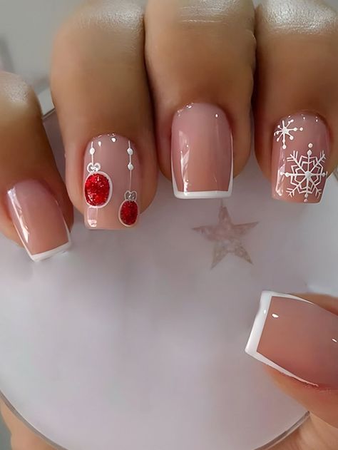 December Nails, Cute Christmas Nails, Christmas Nails Easy, Christmas Gel Nails, Christmas Nails Acrylic, Short Acrylic Nails Designs, Xmas Nails, Fancy Nails, Nail Arts