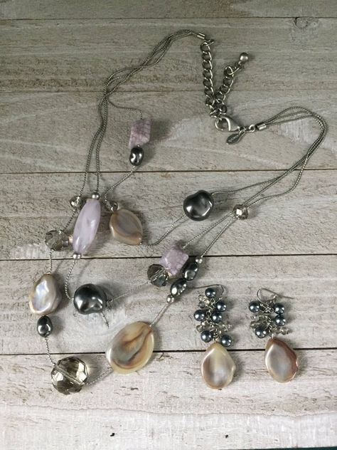 MimisJewelryBoutique on Twitter: "Chicos Silver Tone Lavender Faux Pearl Agate Station Jewelry Set Vintage 1990s Art Glass Faceted Crystal Ball Bead Necklace Earrings by MimisJewelryBoutique #mimisjewelryboutique #etsyshop #vintagejewelry https://t.co/Yx9WvGJh7F" / Twitter Lavender Jewellery, Photographing Jewelry, Three Strand Necklace, Local Jewelry, Sterling Jewelry, Faceted Crystal, Crystal Ball, Set Vintage, Necklace Earrings