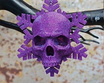 Skull Snowflake, Goth Xmas, Christmas Skulls, 3d Printed Skull, Black Christmas Decorations, Bat Decorations, Scary Christmas, Creepy Christmas, Dare To Be Different