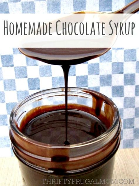 Healthier than the store bought version, this Homemade Chocolate Syrup recipe is inexpensive, super simple to make and so delicious! It's perfect for chocolate milk or as an ice cream topping. Chocolate Syrup Recipes, Healthy Fudge, Homemade Chocolate Syrup, Dip Sauce, Frugal Mom, Homemade Syrup, Ice Cream Toppings, Clotted Cream, Homemade Caramel