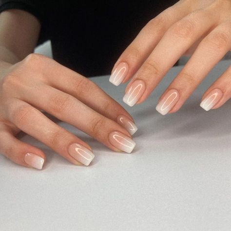 French Tips Beige, Square Ombre French Nails, Ombre Biab Nails, French Ombre Chrome Nails, French Ombré Nails, Nails Rounded, Square Ombre, French Ombre Nails, Ombre French Nails