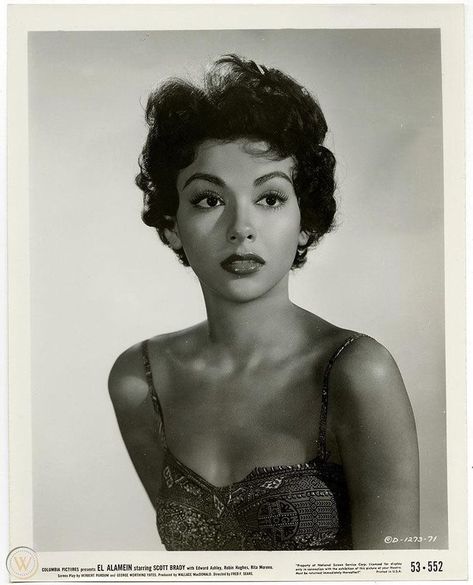 Back in Time🤍 on Instagram: “| Rita Moreno circa #1953 Born : December 11 #1931 Age : 88 #funfact 💄 Rita Moreno is one of the very few performers to win an Oscar, an…” Portret Feminin, Collage Foto, Dorothy Dandridge, Rita Moreno, Vintage Hollywood Glamour, Face Drawing Reference, Female Reference, Photographie Inspo, Human Reference