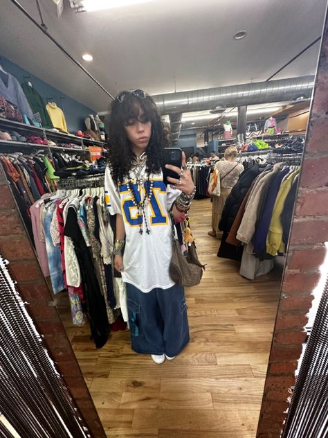 Light Blue Jorts Outfit, Homeless Core Outfit, Baggy Skater Outfits, Baggy Jersey Outfit, Y2k Skater Outfits, Bastardcore Outfits, Loser Core Outfits, Masculine Female Outfits, Losercore Outfits