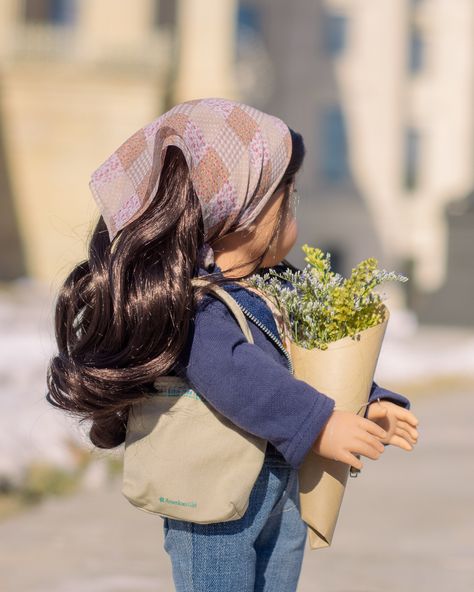 Ag Doll Photography, American Girl Aesthetic, American Girl Doll Aesthetic, Ag Doll Hairstyles, Project For School, Ag Photography, Ag Doll Crafts, Farmers Market Flowers, American Girl Doll Sets