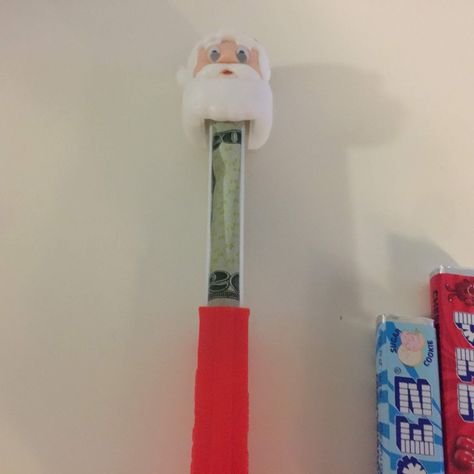 Money Gift Ideas, Giving Money, Pez Dispensers, Candy Dispenser, Holiday Candy, Money Gift, Classic Holiday, Candy, Gift Ideas