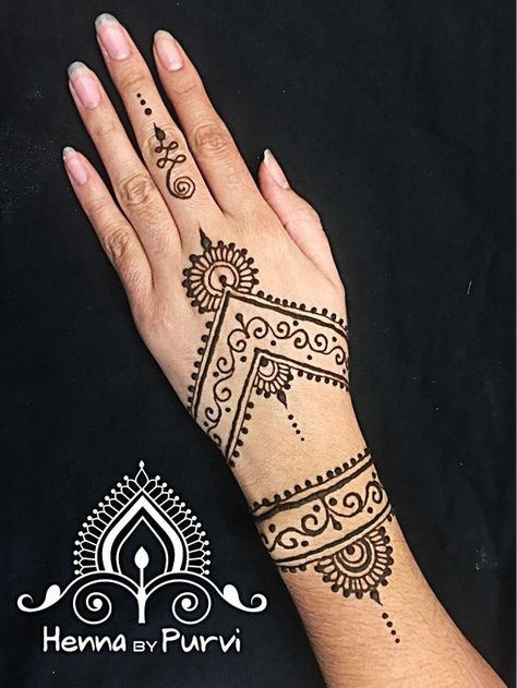 #henna #henna #mano Henna Tattoo Sleeve, Henna Designs Wrist, Henna Inspired Tattoos, Henna Tattoo Hand, Henna Tattoo Designs Hand, Simple Henna Tattoo, Henna Cones, Henna Tattoo Designs Simple, Best Mehndi Designs