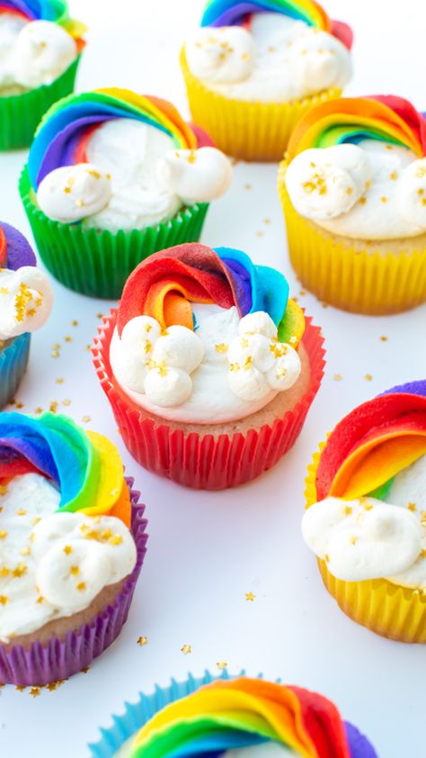 Pride Cupcakes Rainbow Cakes, Pride Month Cupcakes, Mini Rainbow Cupcakes, Small Rainbow Cake, Pride Cupcakes Ideas, Pride Baked Goods, Rainbow Cupcakes Ideas, Rainbow Birthday Cupcakes, Pride Desserts