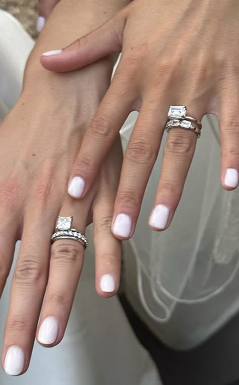 Nara Smith Ring Stack, Wlw Family, Girl Lawyer, Lawyer Style, Wlw Wedding, Wedding Stack, Rings Real, Human Rights Lawyer, Dress Bridesmaids