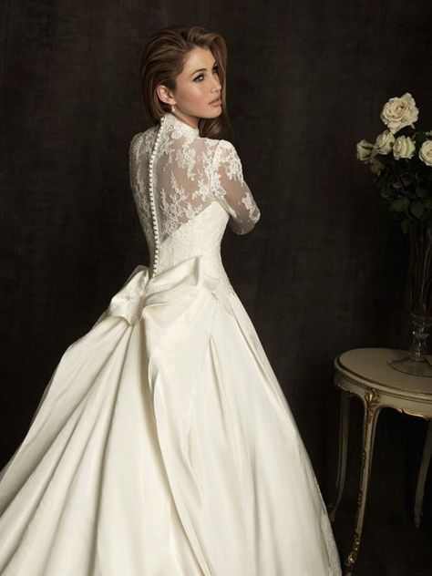 Buttons Down the Back: Sophisticated Wedding Gowns | I Do Take Two Princess Kate Wedding Dress, Kate Wedding Dress, Sophisticated Wedding Gown, Long Sleeve Wedding Gowns, Royal Wedding Dress, Dress Luxury, White Wedding Dress, Long Sleeve Wedding, Winter Wedding Dress