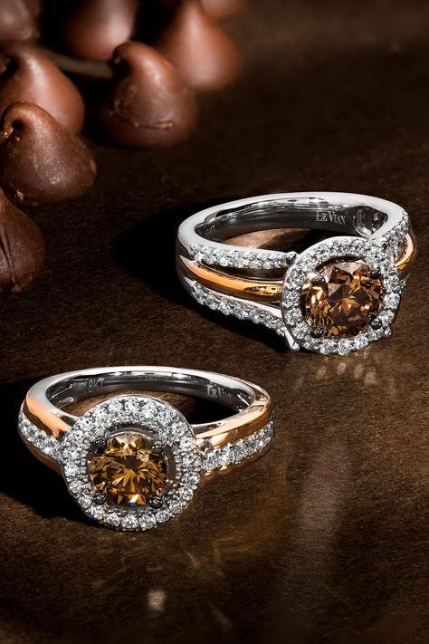 Engagement Rings Chocolate Diamonds, Chocolate Rings Engagement, Brown Wedding Rings, Chocolate Diamond Wedding Rings, Chocolate Diamond Engagement Ring, Chocolate Diamond Rings, Chocolate Diamond Ring Engagement, Chocolate Rings, Gold Couture