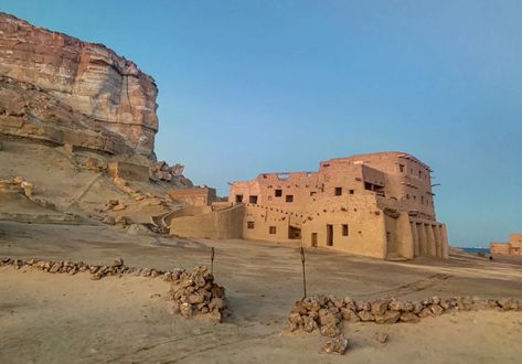 Siwa Oasis Egypt, Oasis Resort, Siwa Oasis, Feeling Guilty, Vernacular Architecture, Luxury Destinations, Enjoy Yourself, Intelligent Design, Arabian Nights