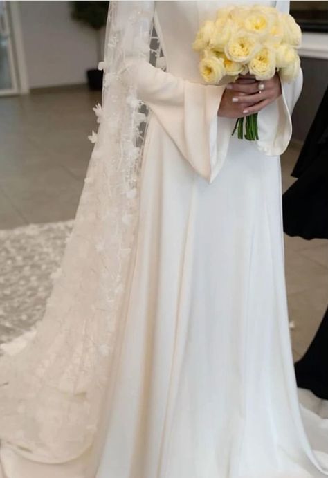 Hijabi White Wedding Dress, Modest Wedding Dresses Hijab, Hijabi Wedding Dress Simple, Islamic Wedding Dresses, Hijabi Wedding Dress, Islamic Wedding Dress, Wedding Dresses Hijab, Wedding Dress Hijab, Elegant Long Sleeve Wedding Dresses