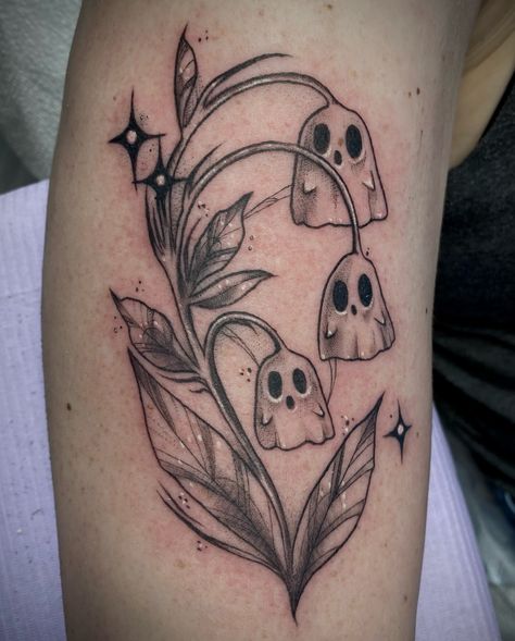 spooky lil ghost plant, thank you so much lauren for the trust on this cute piece 👻 <33 #tattoo#tattooartist#tattoos#femaletattooartist#rochesterny#upstateny#585tattoos#queertattooer Spooky Lily Of The Valley Tattoo, Lil Guy Tattoos, Ghost Of The Valley Tattoo, Spooky Arm Tattoo, Goth Plant Tattoo, Spooky Plant Tattoo, Ghost Bee Tattoo, Ghost Plant Tattoo, Floral Ghost Tattoo