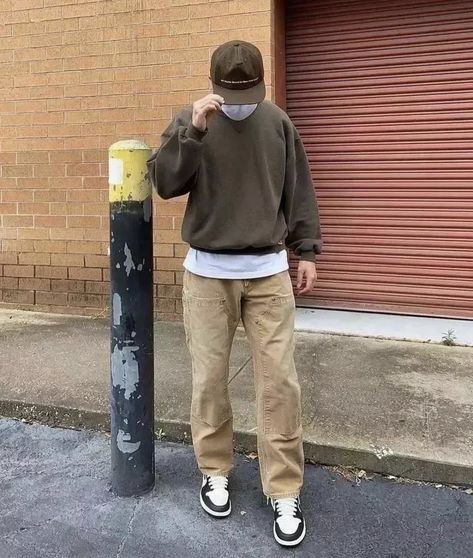 Cream Baggy Pants Outfit Men, Khaki Carpenter Pants Outfit, Cream Carpenter Pants Outfit Men, Green And Cream Outfit Men, Cream Baggy Pants Outfit, Shirt Under Hoodie Outfit, Khaki Jeans Outfit Men, Mens Carpenter Pants Outfit, Cream Hoodie Outfit Men