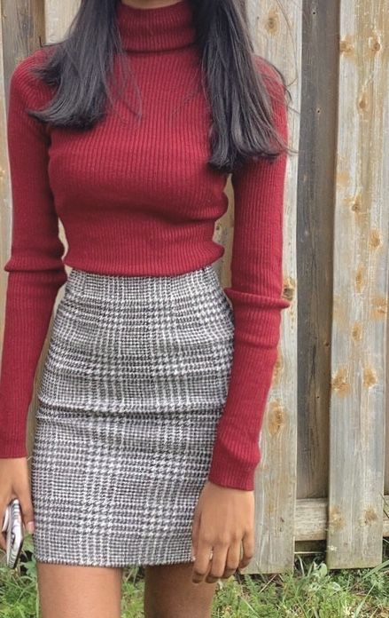 Dark Red Turtleneck Outfit, Red Christmas Dress Aesthetic, Red Turtleneck Outfit Street Style, Red Christmas Outfit Aesthetic, Cherry Red Aesthetic Outfit, Red Academia Outfit, Christmas Outfits Classy, Red Skirt Outfit Aesthetic, Red Turtle Neck Outfit