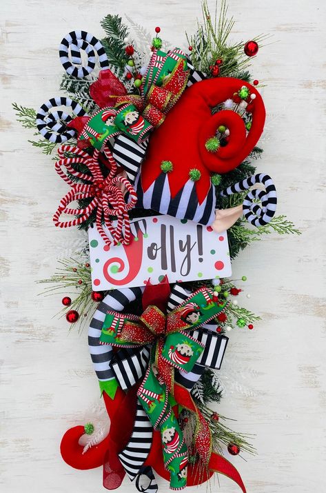 Winter Front Door Decor, Pine Swag, Elf Wreath, Elf Christmas Decorations, Christmas Wreath Craft, Winter Wreath Diy, Elf Decorations, Christmas Flower Arrangements, Swag Wreath