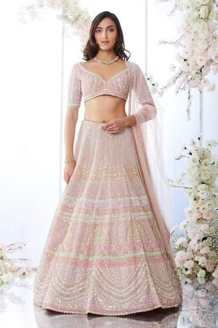 Tuscan Summer, Sequin Lehenga, Seema Gujral, Pengantin India, Heels Wedding, Designer Bridal Lehenga, Blue Lehenga, Indian Dresses Traditional, Pink Lehenga