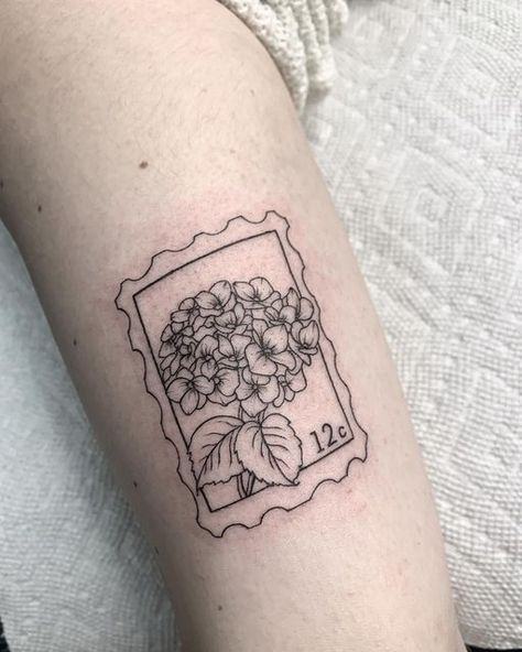 Hydrengas Tattoos, Hydrangea Stamp Tattoo, Hydrangea Fine Line Tattoo, Black And White Hydrangea Tattoo, Plant Stamp Tattoo, Small Hydrangea Tattoo, Hydrangea Tattoo Sleeve, Hydrangeas Tattoo, Tattoo Hydrangea